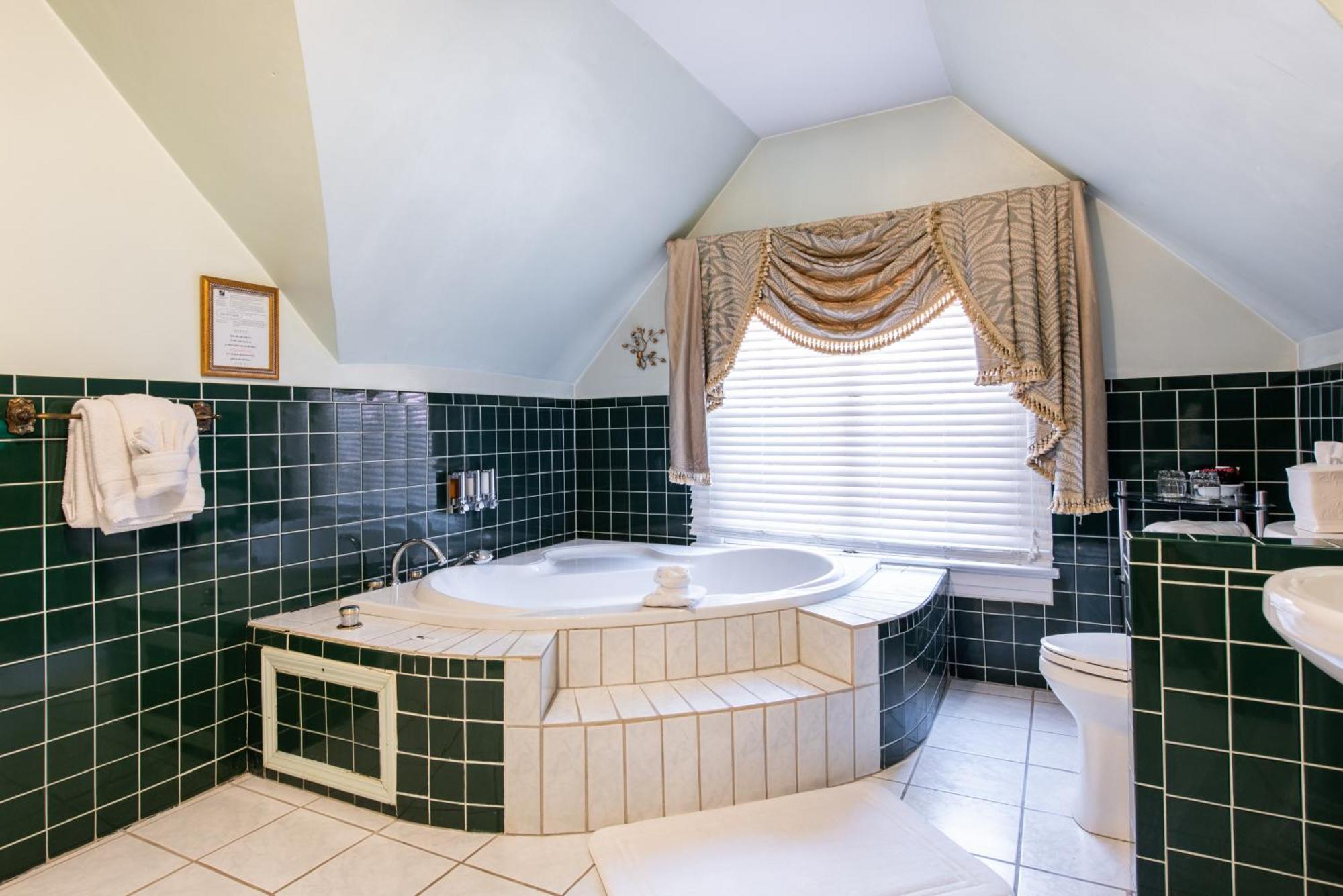 לואיוויל Central Park Bed & Breakfast חדר תמונה